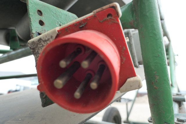 Förderband, 6.200mm lang, Elektrisch, 2.3m Höhe - سيور ناقلة: صورة 5 Förderband, 6.200mm lang, Elektrisch, 2.3m Höhe - سيور ناقلة: صورة 5