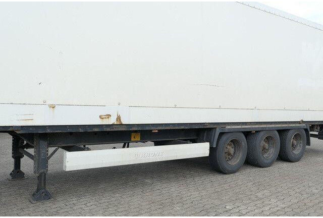 Krone SD, Isoliert, Türen, BPW, Luftfederung, 13.62m - نصف مقطورة بصندوق مغلق: صورة 2 Krone SD, Isoliert, Türen, BPW, Luftfederung, 13.62m - نصف مقطورة بصندوق مغلق: صورة 2