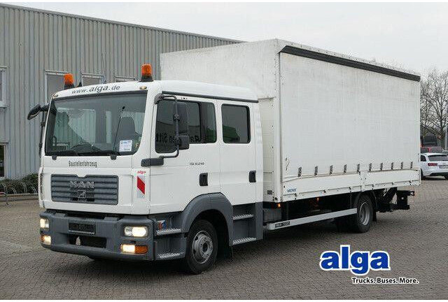 MAN 12.240 TGL, DOKA, LBW, AHK, Klima, 6 Sitze - شاحنة ذات ستائر جانبية: صورة 1 MAN 12.240 TGL, DOKA, LBW, AHK, Klima, 6 Sitze - شاحنة ذات ستائر جانبية: صورة 1