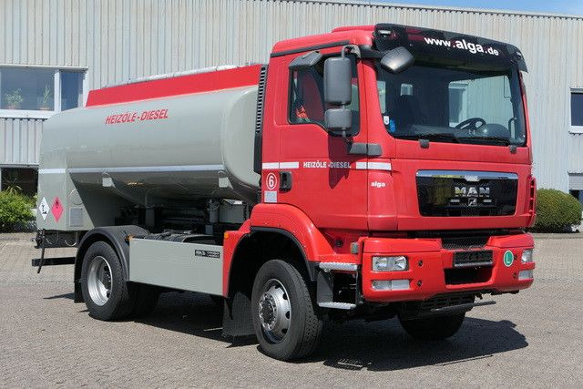 MAN 13.290 TGM BL 4x4, 2 Kammern, 9m³, Allrad, Klima - شاحنة صهريج: صورة 4 MAN 13.290 TGM BL 4x4, 2 Kammern, 9m³, Allrad, Klima - شاحنة صهريج: صورة 4