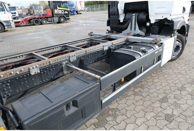 MAN 18.330 TGS 4x2, BDF, LBW 2to., Klima, AHK, Luft - شاحنة بهيكل معدني للمقصورة: صورة 4 MAN 18.330 TGS 4x2, BDF, LBW 2to., Klima, AHK, Luft - شاحنة بهيكل معدني للمقصورة: صورة 4