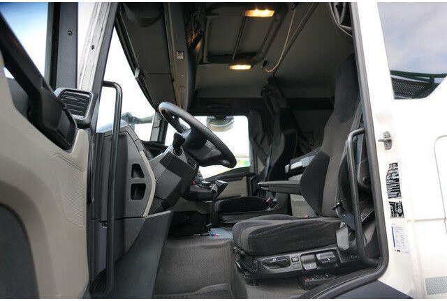 شاحنة بهيكل معدني للمقصورة MAN 18.330 TGS 4x2, BDF, LBW, AHK, Schlafliege,Klima: صورة 8