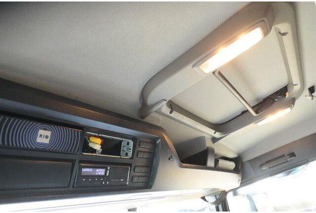 شاحنة بهيكل معدني للمقصورة MAN 18.330 TGS 4x2, BDF, LBW, AHK, Schlafliege,Klima: صورة 13