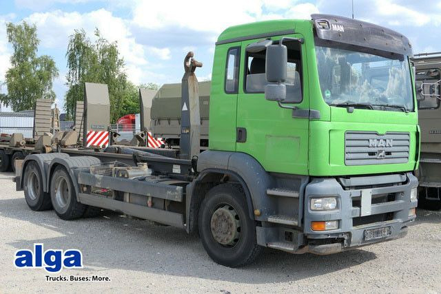 MAN 26.390 TGA BL 6x4, VDL S-21 6200, Klima, Luftfe. - شاحنة برافعة خطافية: صورة 1 MAN 26.390 TGA BL 6x4, VDL S-21 6200, Klima, Luftfe. - شاحنة برافعة خطافية: صورة 1