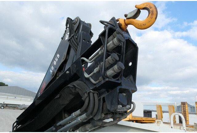 MAN 8.220 TGL BB, Hiab 055 BS-2, Greifer, AHK, Funk - شاحنة قلاب: صورة 4 MAN 8.220 TGL BB, Hiab 055 BS-2, Greifer, AHK, Funk - شاحنة قلاب: صورة 4