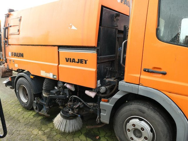 Mercedes-Benz 1018 Atego 4x2, Faun VIAJET 5R, Klima, 73tkm - سياره كنس شوارع: صورة 2 Mercedes-Benz 1018 Atego 4x2, Faun VIAJET 5R, Klima, 73tkm - سياره كنس شوارع: صورة 2