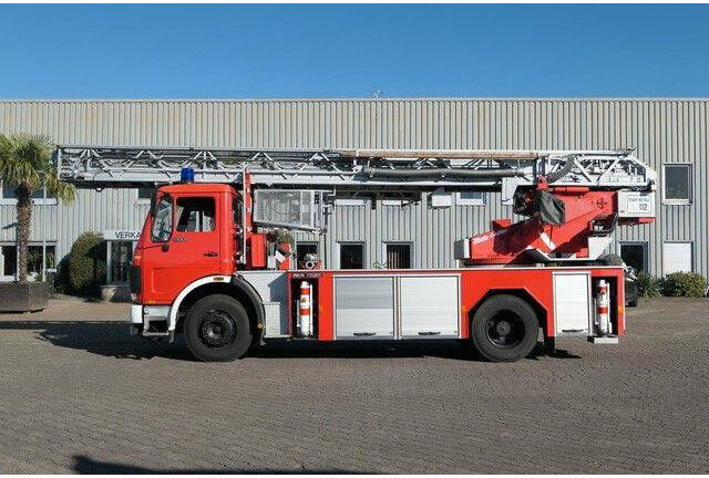 Mercedes-Benz 1422 F 4x2, Drehleiter DLK 23-12, Metz, 30m - شاحنة حريق: صورة 5 Mercedes-Benz 1422 F 4x2, Drehleiter DLK 23-12, Metz, 30m - شاحنة حريق: صورة 5