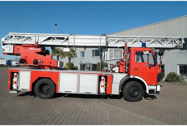 Mercedes-Benz 1422 F 4x2, Drehleiter DLK 23-12, Metz, 30m - شاحنة حريق: صورة 2 Mercedes-Benz 1422 F 4x2, Drehleiter DLK 23-12, Metz, 30m - شاحنة حريق: صورة 2