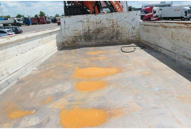 Mercedes-Benz 1829 K Axor, Atlas 116.3-A2L, AHK, Greifer,Klima - شاحنة قلاب: صورة 4 Mercedes-Benz 1829 K Axor, Atlas 116.3-A2L, AHK, Greifer,Klima - شاحنة قلاب: صورة 4