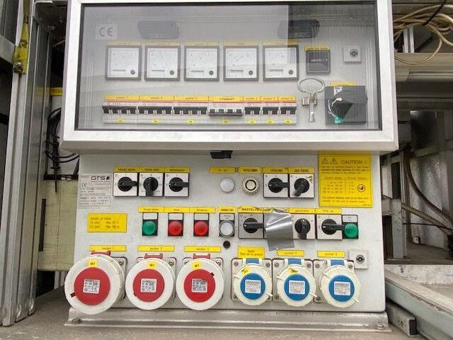 شاحنة حريق Mercedes-Benz 1833 Axor 4x4, Kran Palfinger, Rosenbauer, AHK: صورة 17