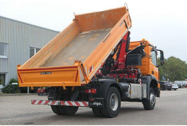 Mercedes-Benz 1835 AK Arocs 4x4, Meiller, Fassi F135AC, Funk - شاحنة قلاب: صورة 3 Mercedes-Benz 1835 AK Arocs 4x4, Meiller, Fassi F135AC, Funk - شاحنة قلاب: صورة 3