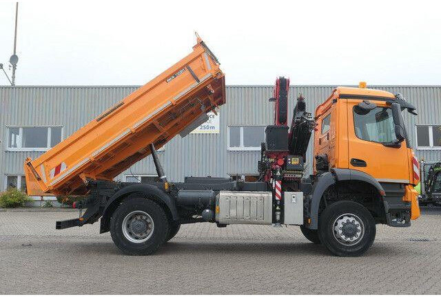 Mercedes-Benz 1835 AK Arocs 4x4, Meiller, Fassi F135AC, Funk - شاحنة قلاب: صورة 2 Mercedes-Benz 1835 AK Arocs 4x4, Meiller, Fassi F135AC, Funk - شاحنة قلاب: صورة 2