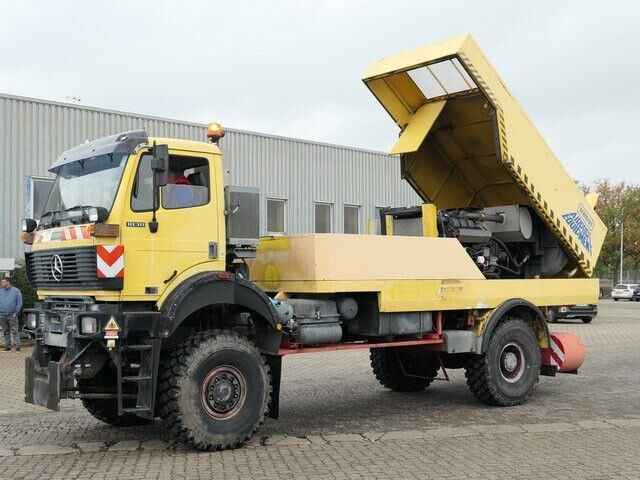 Mercedes-Benz 1838 AK 4x4, Allrad, Kehrmaschine Schmidt - سياره كنس شوارع: صورة 5 Mercedes-Benz 1838 AK 4x4, Allrad, Kehrmaschine Schmidt - سياره كنس شوارع: صورة 5