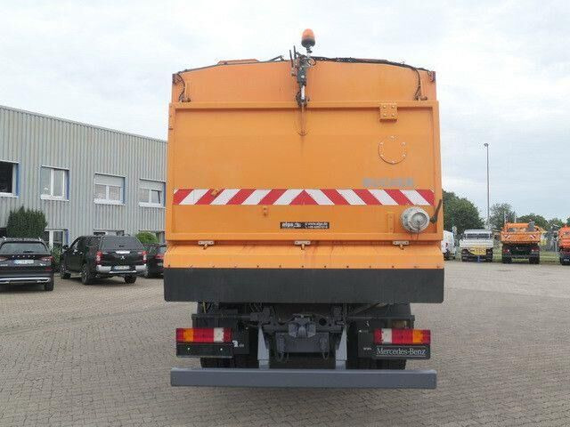 Mercedes-Benz 2032 A Actros 4x4, Bucher STKF 9500, Airport, AC - سياره كنس شوارع: صورة 4 Mercedes-Benz 2032 A Actros 4x4, Bucher STKF 9500, Airport, AC - سياره كنس شوارع: صورة 4