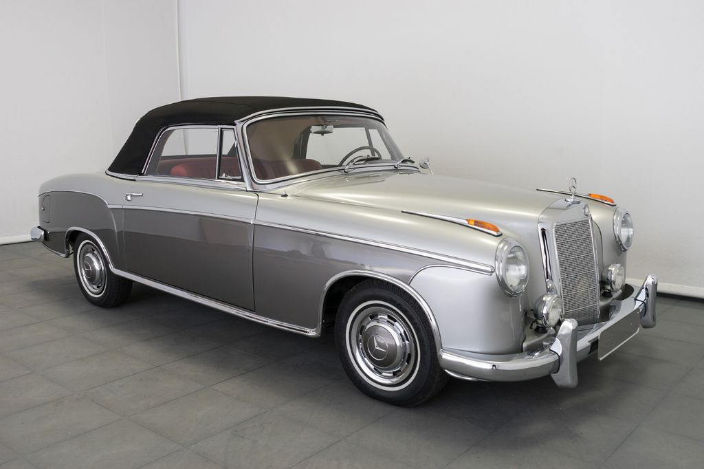 Mercedes-Benz 220 SE/Cabrio/Matching Number/ClassicData 1/Pont - سيارة: صورة 4 Mercedes-Benz 220 SE/Cabrio/Matching Number/ClassicData 1/Pont - سيارة: صورة 4