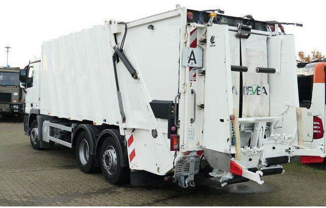 Mercedes-Benz 2532 L Actros 6x2, Faun, Variopress, Zöller, AC - شاحنة قمامة: صورة 2 Mercedes-Benz 2532 L Actros 6x2, Faun, Variopress, Zöller, AC - شاحنة قمامة: صورة 2