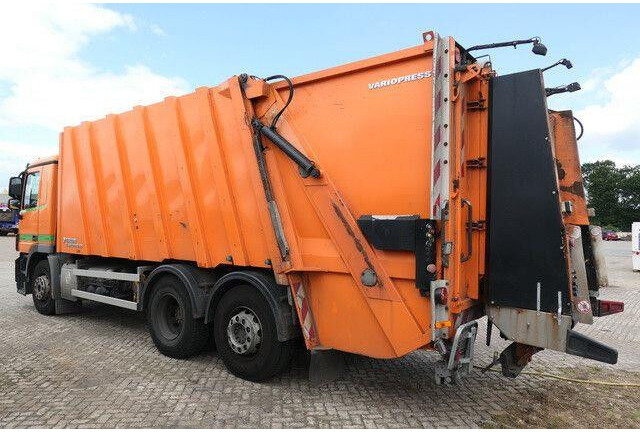 Mercedes-Benz 2532 L Actros 6x2, Faun, Zöller, 24m³, MP3, AC - شاحنة قمامة: صورة 3 Mercedes-Benz 2532 L Actros 6x2, Faun, Zöller, 24m³, MP3, AC - شاحنة قمامة: صورة 3