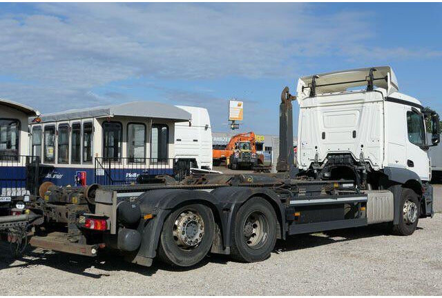 Mercedes-Benz 2543 L Actros 6x2, Meiller RK 21.70, Lenk-Lift - شاحنة برافعة خطافية: صورة 3 Mercedes-Benz 2543 L Actros 6x2, Meiller RK 21.70, Lenk-Lift - شاحنة برافعة خطافية: صورة 3