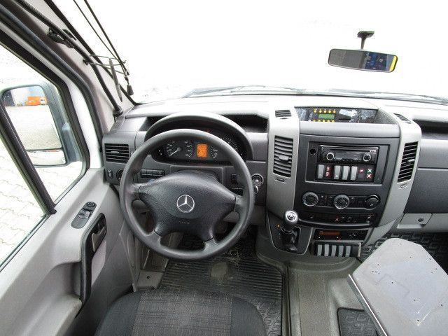 Mercedes-Benz 516 CDI Sprinter, Euro 6, 17 Sitze, Aut., Rampe - حافلة صغيرة, ميكروباص: صورة 4 Mercedes-Benz 516 CDI Sprinter, Euro 6, 17 Sitze, Aut., Rampe - حافلة صغيرة, ميكروباص: صورة 4
