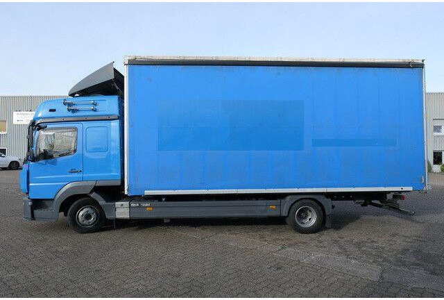 Mercedes-Benz 823 Atego 4x2, Edscha, Schiebeplane, Standklima - شاحنة ذات ستائر جانبية: صورة 4 Mercedes-Benz 823 Atego 4x2, Edscha, Schiebeplane, Standklima - شاحنة ذات ستائر جانبية: صورة 4