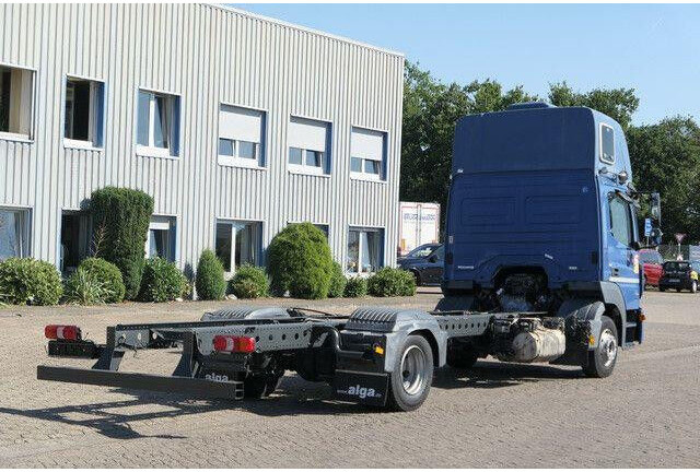 Mercedes-Benz 918 L Atego 4x2, Nebenantrieb, Standklima - شاحنة بهيكل معدني للمقصورة: صورة 3 Mercedes-Benz 918 L Atego 4x2, Nebenantrieb, Standklima - شاحنة بهيكل معدني للمقصورة: صورة 3