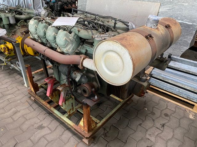 Mercedes-Benz OM 422 Motor, V8, 8 Zylinder, 10x am Lager - مقطورة السحب: صورة 2 Mercedes-Benz OM 422 Motor, V8, 8 Zylinder, 10x am Lager - مقطورة السحب: صورة 2