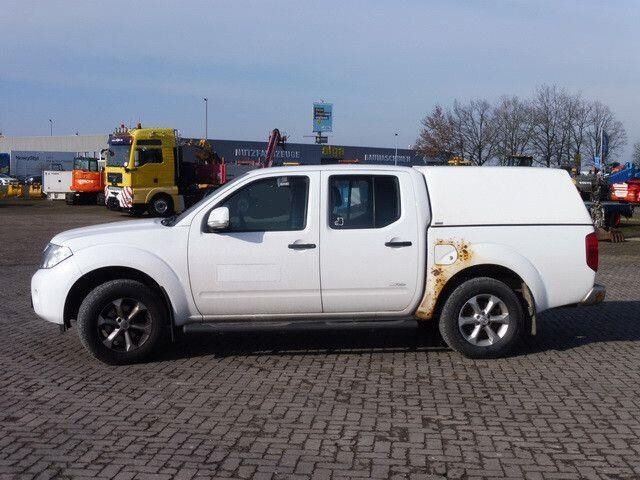 Nissan Navara 2.5 Tdi 4x4, DOKA, Pickup, Klima, AHK - شاحنة توصيل مفتوحة: صورة 2 Nissan Navara 2.5 Tdi 4x4, DOKA, Pickup, Klima, AHK - شاحنة توصيل مفتوحة: صورة 2
