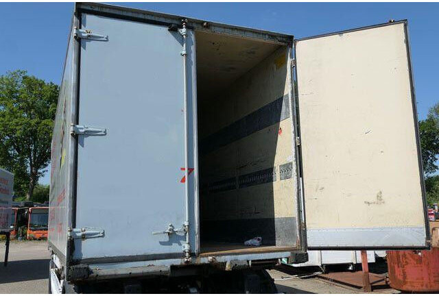 Schmitz Cargobull WKO, Wechselkoffer, Isoliert, Türen, BDF - مقطورة بصندوق مغلق: صورة 5 Schmitz Cargobull WKO, Wechselkoffer, Isoliert, Türen, BDF - مقطورة بصندوق مغلق: صورة 5