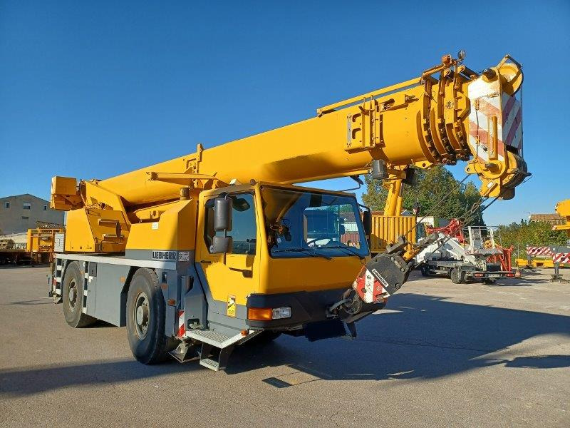 LIEBHERR LTM 1040 2.1 - موبايل كرين: صورة 1 LIEBHERR LTM 1040 2.1 - موبايل كرين: صورة 1