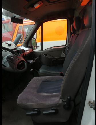 Camionnette Renault (2001-238.004 km) - سيارة: صورة 5 Camionnette Renault (2001-238.004 km) - سيارة: صورة 5