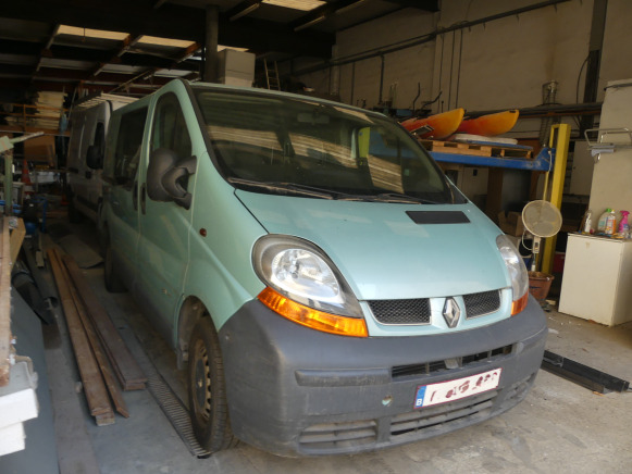 Camionnette Renault TRAFFIC (2003-411.053 km-VIN:VF1FLACA63V180319) - سيارة: صورة 2 Camionnette Renault TRAFFIC (2003-411.053 km-VIN:VF1FLACA63V180319) - سيارة: صورة 2