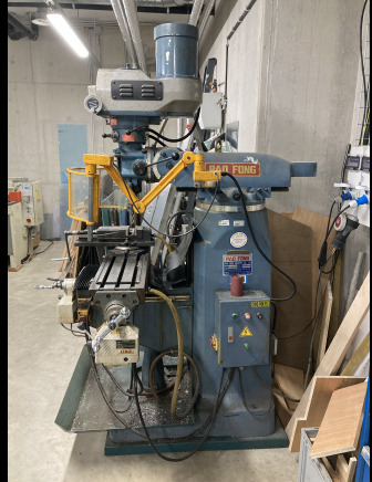 Fraiseuse - دريل ثابت: صورة 3 Fraiseuse - دريل ثابت: صورة 3