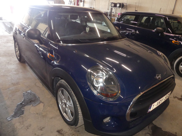 REF:1-VRY-935 - Voiture Mini One (2019-87.419 km) - سيارة: صورة 2 REF:1-VRY-935 - Voiture Mini One (2019-87.419 km) - سيارة: صورة 2