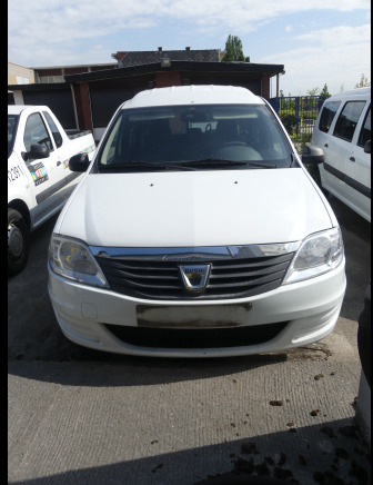 REF:3422 - Voiture Dacia Logan 1.5 DCI break (2012-184.407 km) - سيارة: صورة 2 REF:3422 - Voiture Dacia Logan 1.5 DCI break (2012-184.407 km) - سيارة: صورة 2