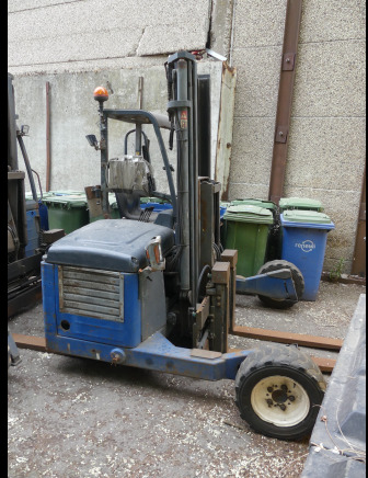 REF:6924 - Chariot élévateur Moffet M4 25.3 - رافعة شوكية مثبتة على شاحنة: صورة 2 REF:6924 - Chariot élévateur Moffet M4 25.3 - رافعة شوكية مثبتة على شاحنة: صورة 2