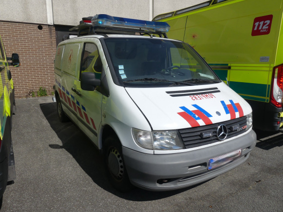 REF:B3 - Camionnette Mercedes-Benz vito 108 cdi (2003-117.485 km) - فان: صورة 2 REF:B3 - Camionnette Mercedes-Benz vito 108 cdi (2003-117.485 km) - فان: صورة 2