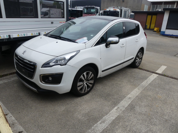 REF:C20639 - Voiture Peugeot 3008 (2015-237.408 km) (VIN: VF30U5GZTFS219665) - سيارة: صورة 1 REF:C20639 - Voiture Peugeot 3008 (2015-237.408 km) (VIN: VF30U5GZTFS219665) - سيارة: صورة 1