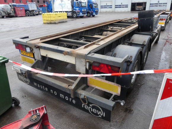 REF:WS-SH-57 - Remorque porte container GS Meppel ALC-2700N - ناقل حاوية/ مقطورة بحاوية: صورة 3 REF:WS-SH-57 - Remorque porte container GS Meppel ALC-2700N - ناقل حاوية/ مقطورة بحاوية: صورة 3