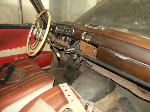 Voiture ancêtre Mercedes-Benz 220S Poton - سيارة: صورة 5 Voiture ancêtre Mercedes-Benz 220S Poton - سيارة: صورة 5