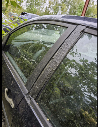 Ford fiesta - سيارة: صورة 5 Ford fiesta - سيارة: صورة 5