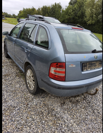 Skoda fabia - سيارة: صورة 5 Skoda fabia - سيارة: صورة 5