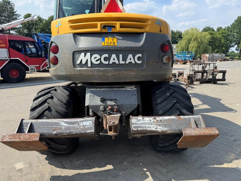 Mecalac 714MW FULL ATTACHMENTS OVERCOMPLEET !!! - حفار ذو عجلات: صورة 5 Mecalac 714MW FULL ATTACHMENTS OVERCOMPLEET !!! - حفار ذو عجلات: صورة 5