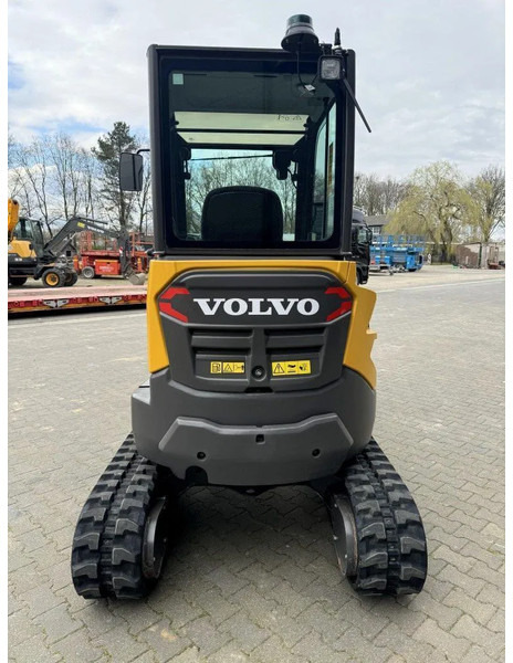 Volvo ECR25D - حفار صغير: صورة 3 Volvo ECR25D - حفار صغير: صورة 3