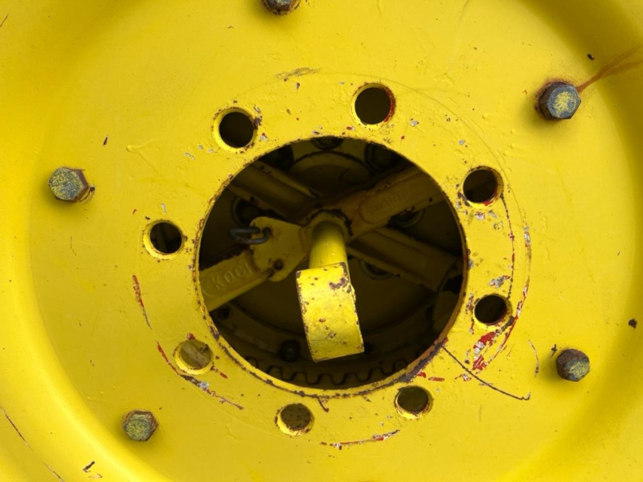 Alliance 13.6R48 inkl. KN Kupplung - إطارات - آلات زراعية: صورة 2 Alliance 13.6R48 inkl. KN Kupplung - إطارات - آلات زراعية: صورة 2