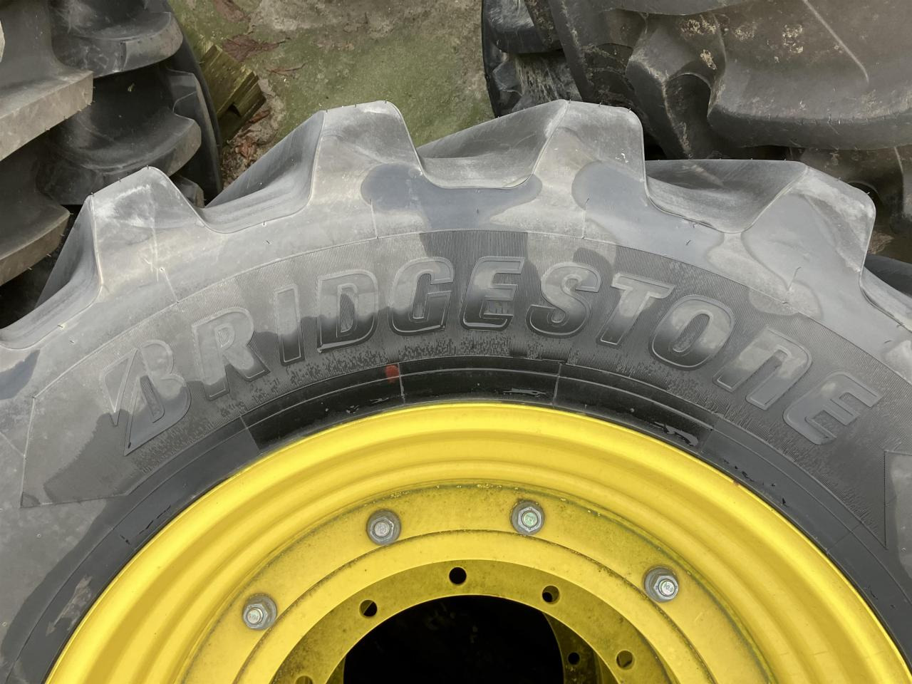 Bridgestone 600/65R34 - إطارات - آلات زراعية: صورة 5 Bridgestone 600/65R34 - إطارات - آلات زراعية: صورة 5
