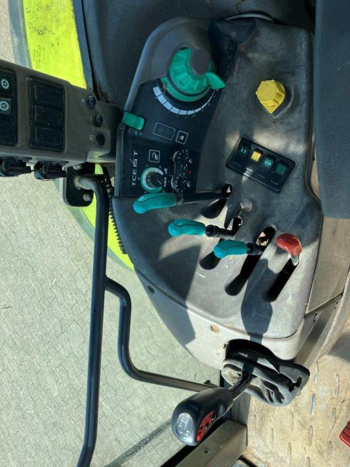 CLAAS Ares 696 - جرار: صورة 5 CLAAS Ares 696 - جرار: صورة 5