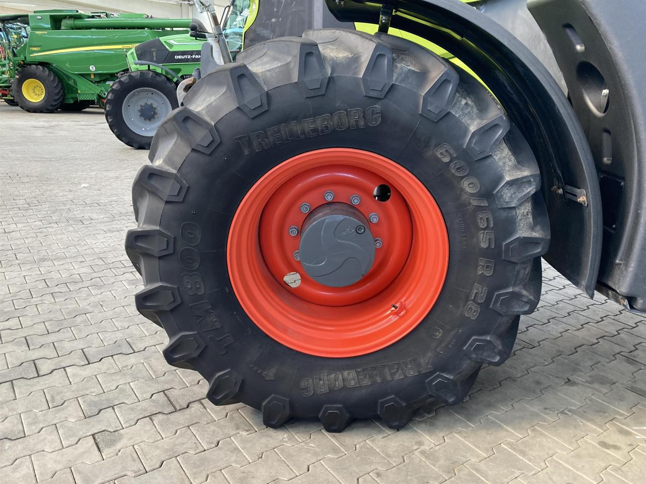 CLAAS Arion 660 C Matic - جرار: صورة 3 CLAAS Arion 660 C Matic - جرار: صورة 3