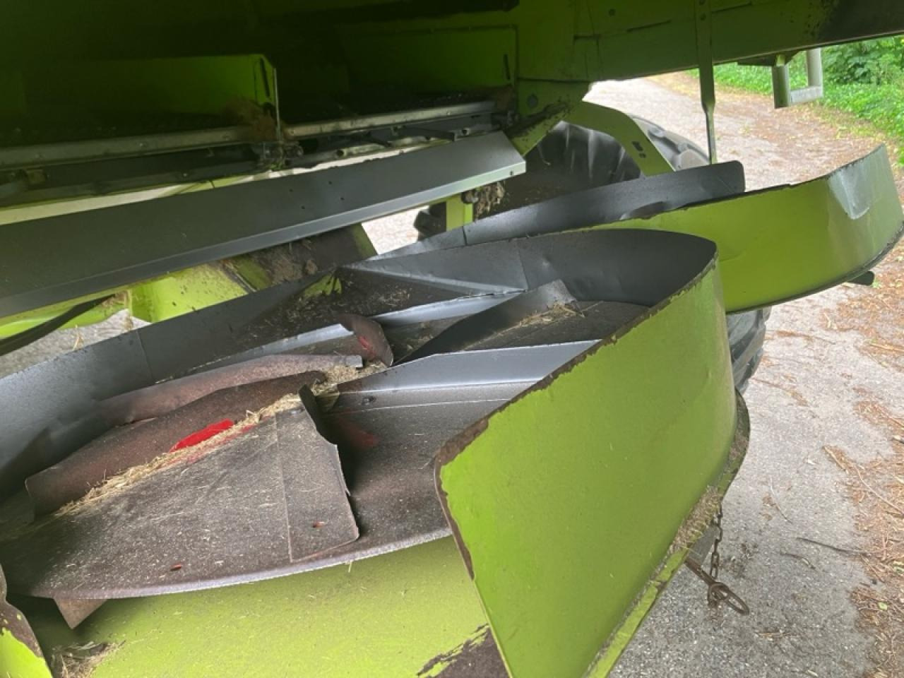 CLAAS Dominator 218 Mega - حصادة: صورة 4 CLAAS Dominator 218 Mega - حصادة: صورة 4