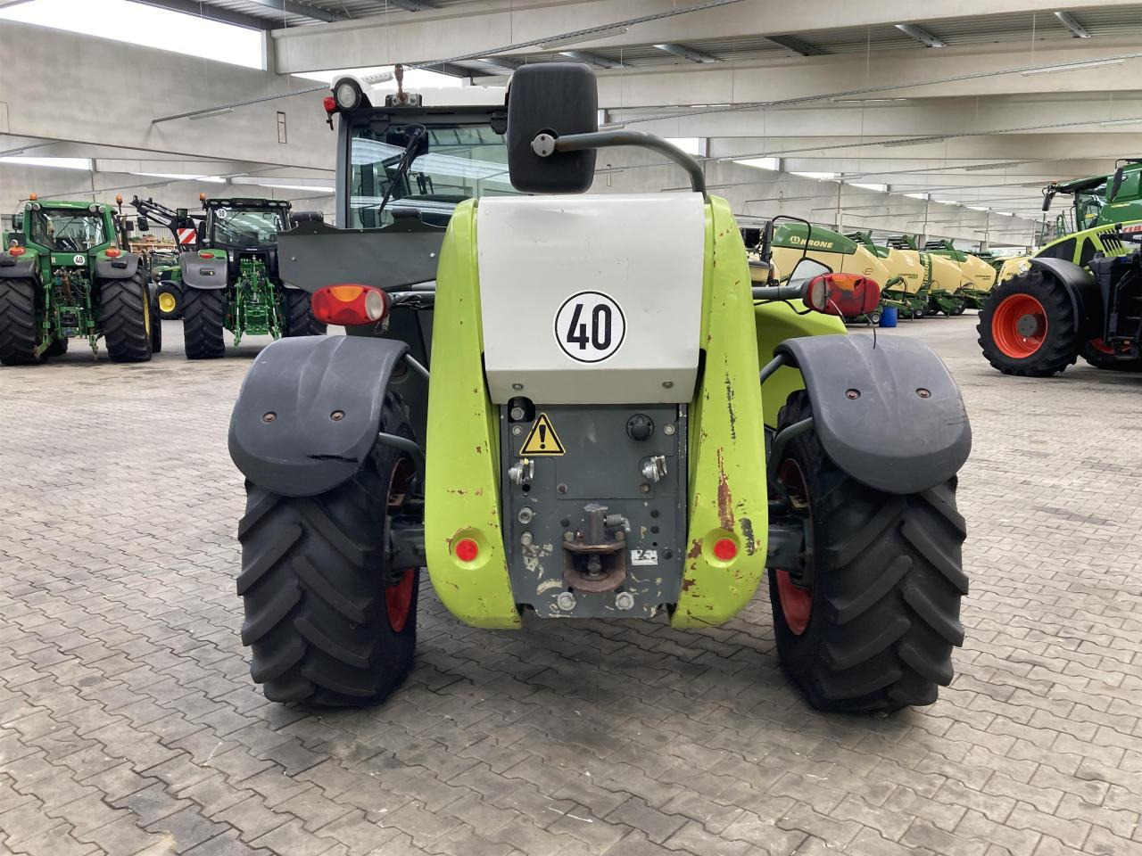 CLAAS Scorpion 9040 VariPower - آلة رفع ونقل تلسكوبية: صورة 5 CLAAS Scorpion 9040 VariPower - آلة رفع ونقل تلسكوبية: صورة 5