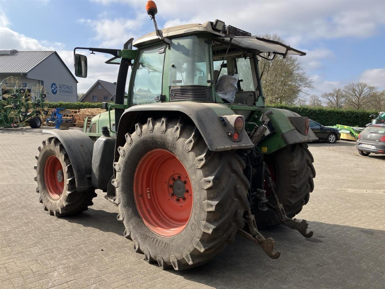 Fendt 714 Vario - جرار: صورة 2 Fendt 714 Vario - جرار: صورة 2